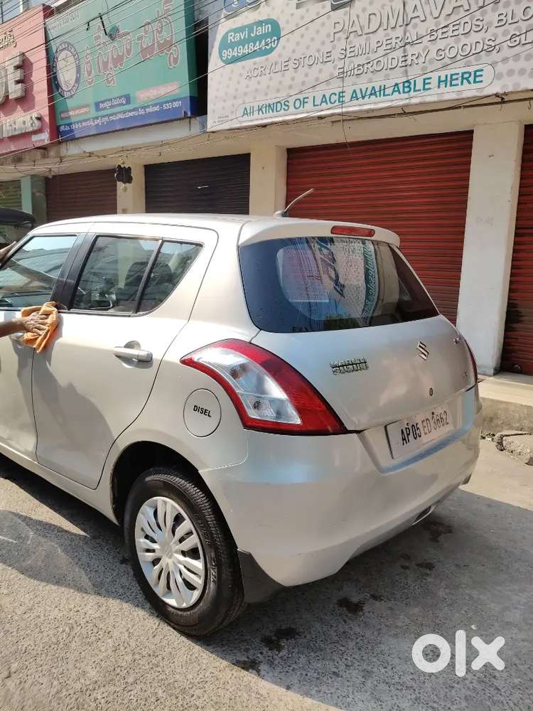 Maruti Suzuki Swift 2016