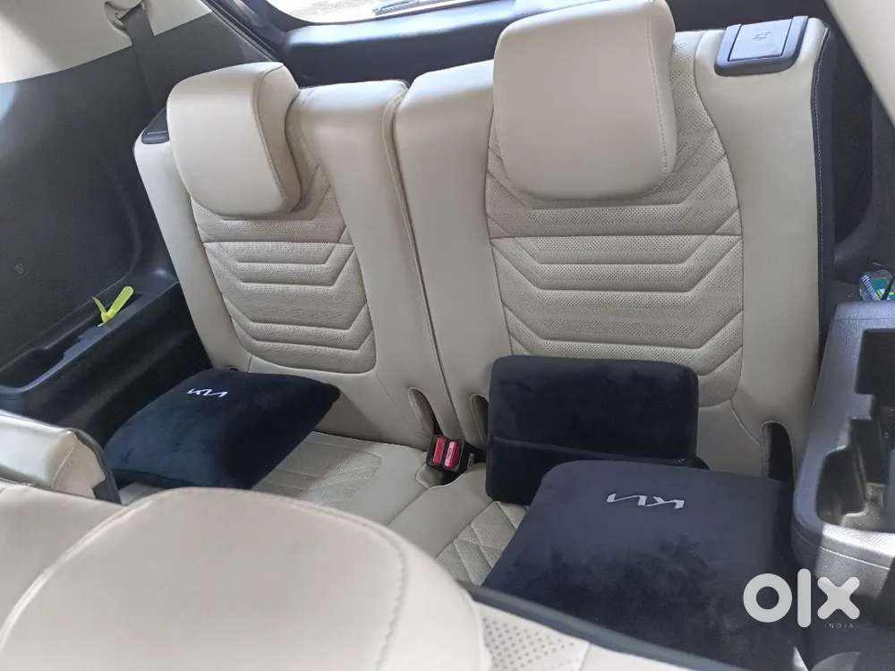 Kia Carens 2024 Petrol 14000 Km Driven