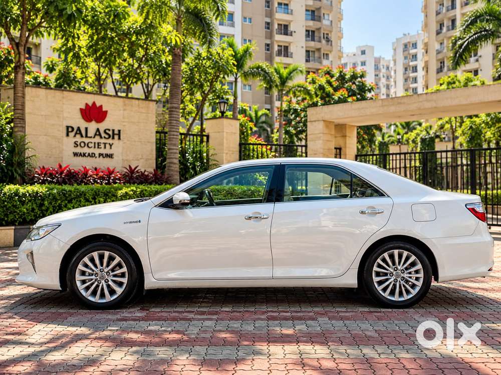 Toyota Camry Hybrid 2.5, 2015, Petrol