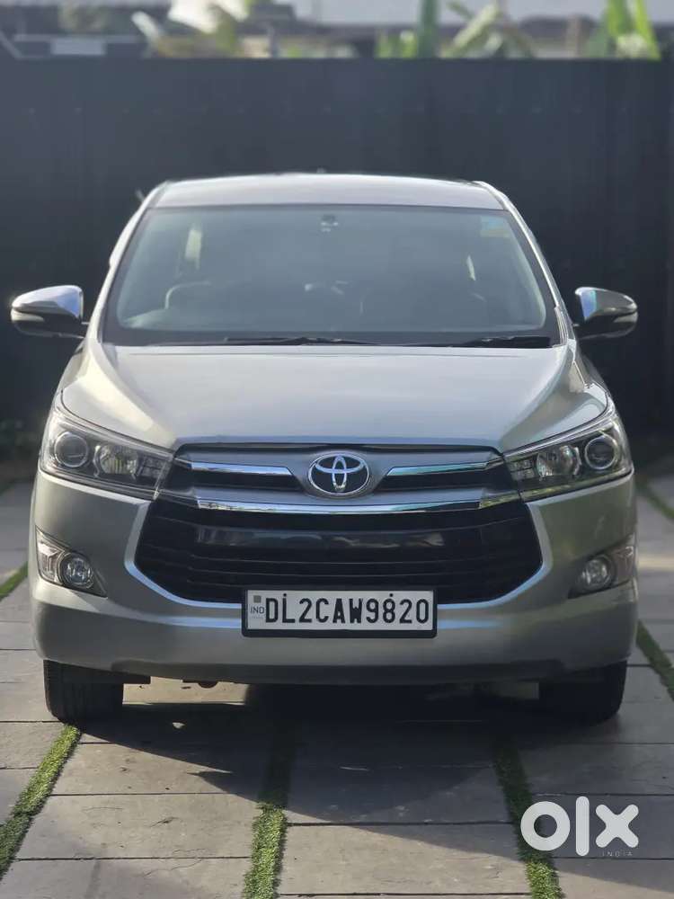 Toyota Innova Crysta Diesel 2017