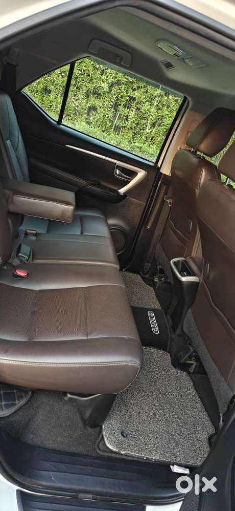 Toyota Fortuner 4x4 Mt 2.8 Diesel, 2020, Diesel