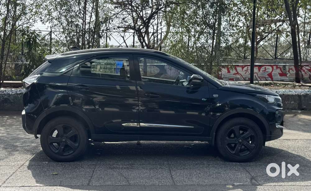 Tata Nexon Ev Xz Plus Dark Edition, 2022, Electric