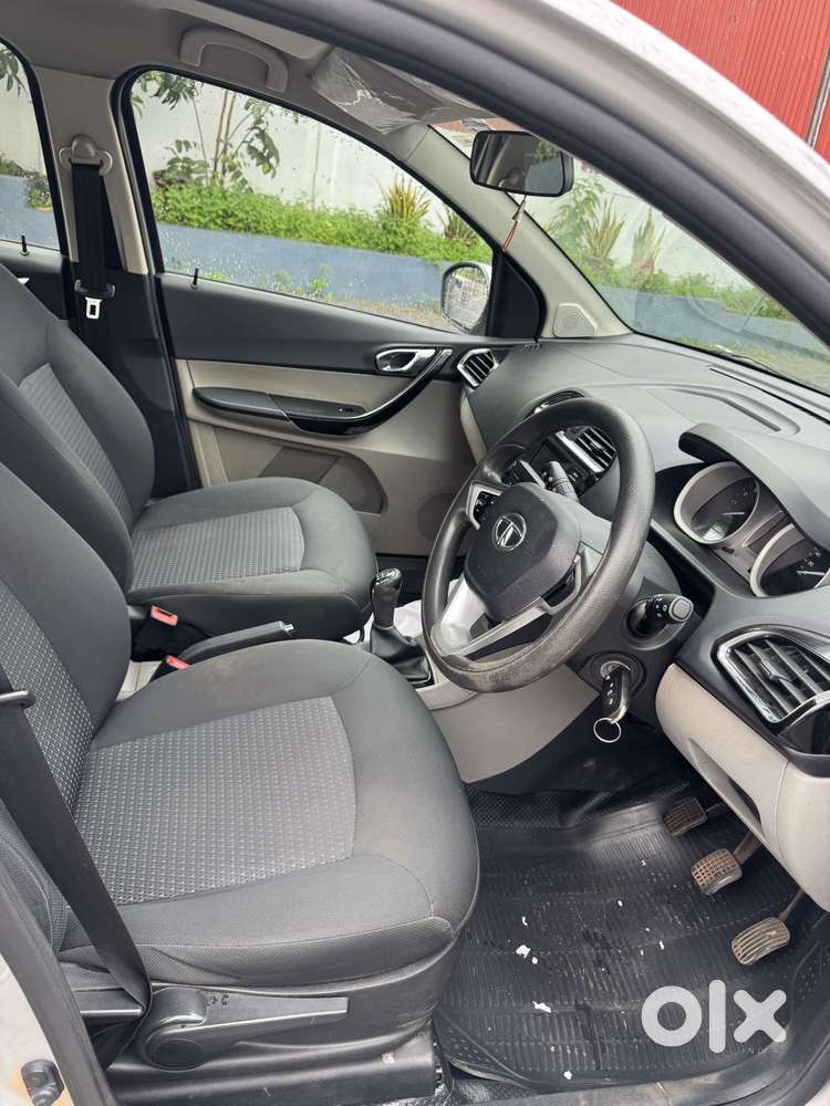 Tata Tiago Xz, 2017, Petrol