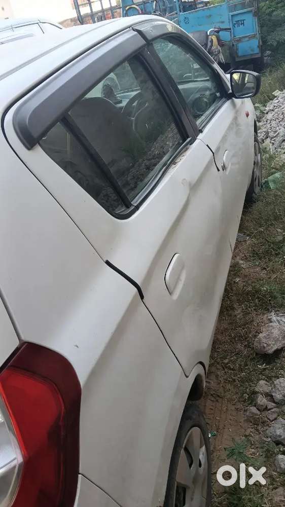 Bahut Hi Argent Sell Karni Hai