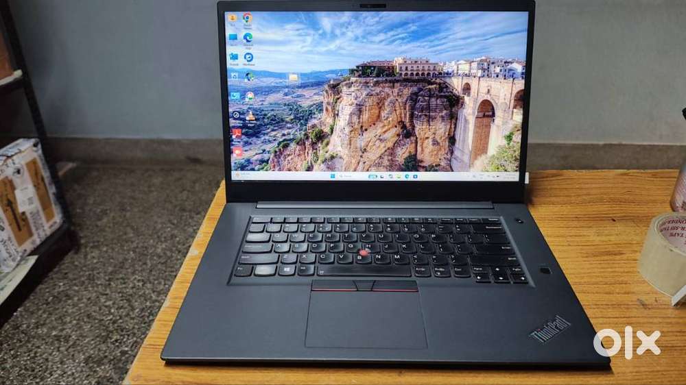 LENOVO THINKPAD LAPTOP FOR SALE  URGENT SALE