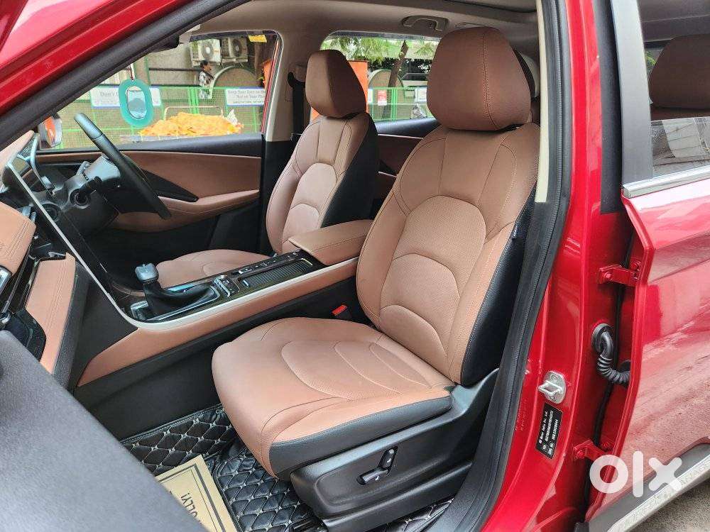 Mg Hector Plus Savvy Pro 1.5 Turbo Petrol Cvt 6 Str, 2024, Petrol