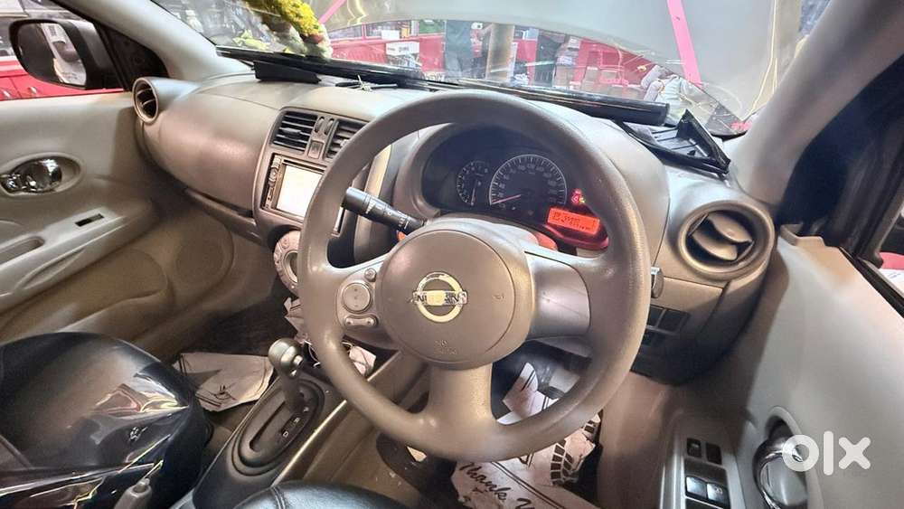 Nissan Sunny Petrol Automatic 2013