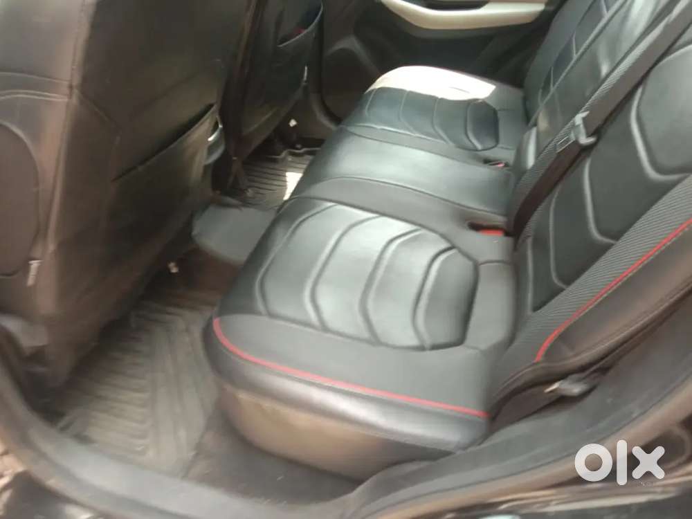 Show Room Condition Me Hai Car