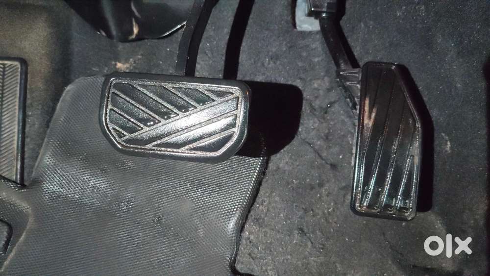 Maruti Suzuki Fronx Alpha 1.0l Turbo 6 At, 2023, Petrol