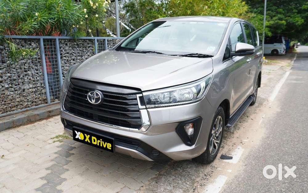 Toyota Innova Crysta [2020-ongoing] 2.4 Gx At 8 Str, 2021, Diesel