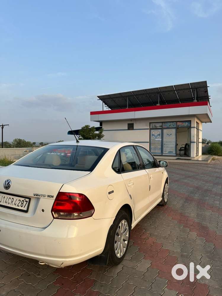 Volkswagen Vento Diesel 1.6 Tdi Manual 2013