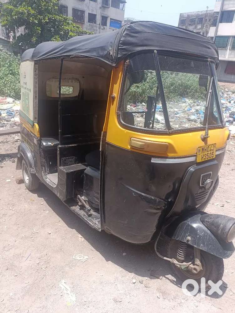 Bajaj Auto Rickshaw Fully Condition