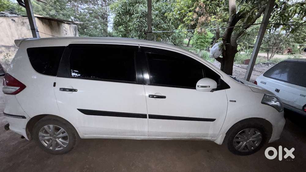 Maruti Suzuki Ertiga 2016