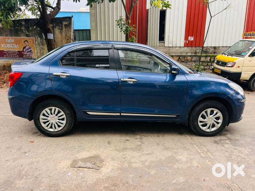 Maruti Suzuki Swift Dzire Vxi Optional, 2023, Petrol