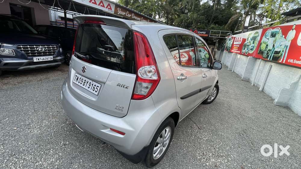 Maruti Suzuki Ritz Zxi Abs, 2015, Petrol