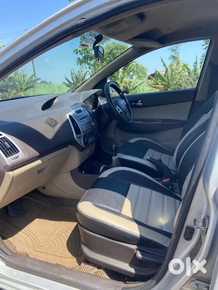 Hyundai I20 2011 Petrol Well Maintained