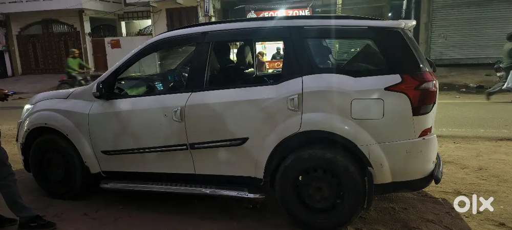 Mahindra Xuv500 2020