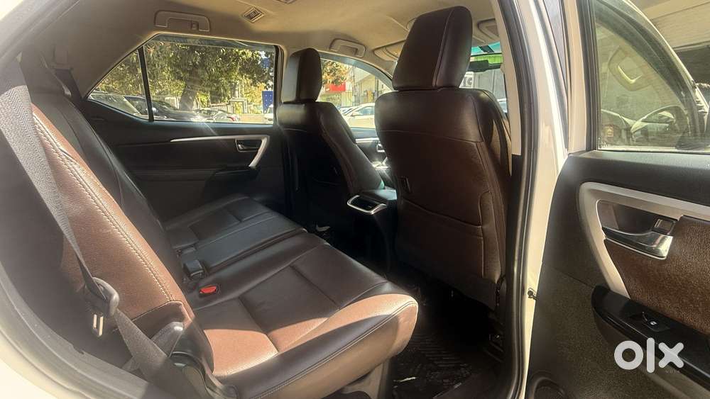 Toyota Fortuner 4x2 At 2.8 Diesel, 2020, Diesel