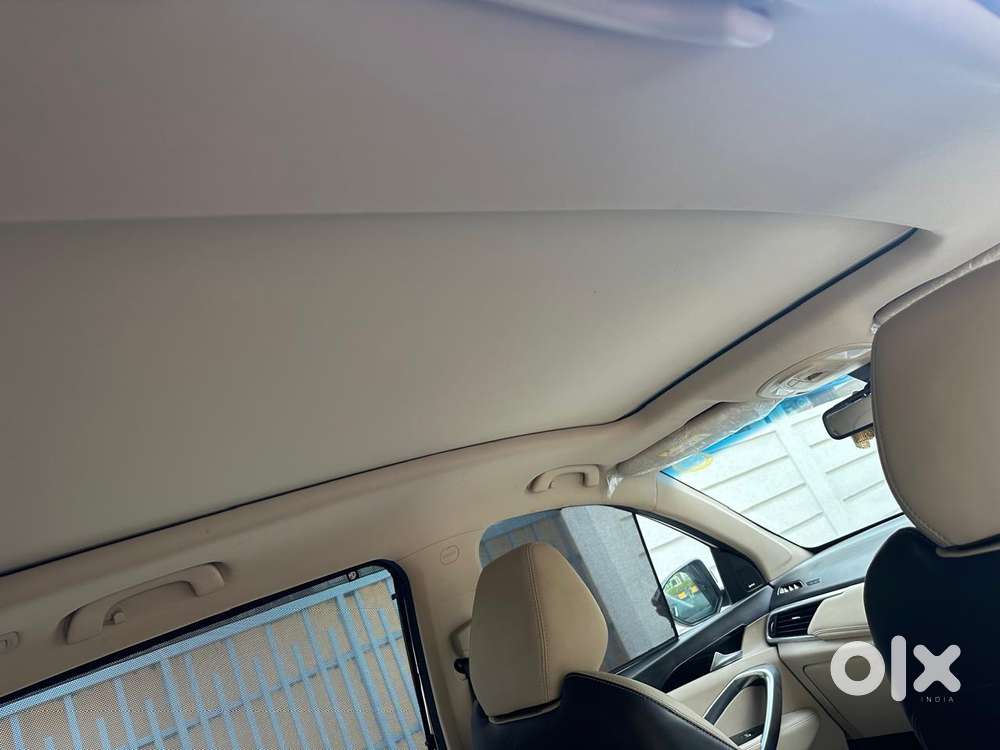 Mg Hector 1.5 Hybrid Sharp Dual Tone, 2022, Petrol