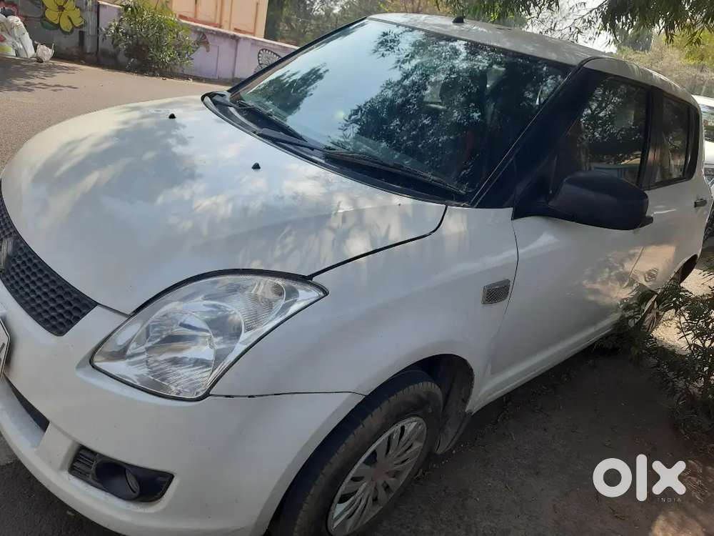 Maruti Suzuki Swift 2014 Petrol 65000 Km Driven