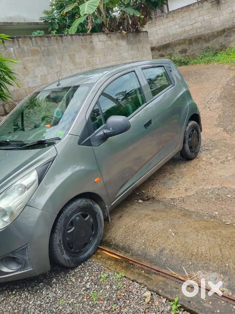 2011 Petrol Beat Ls