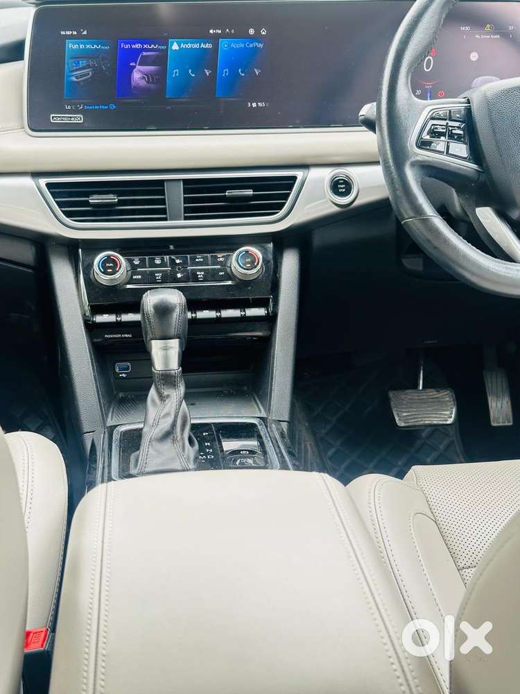 Mahindra Xuv700 2.2 Ax 7 Diesel At Luxury Pack Str, 2022, Diesel