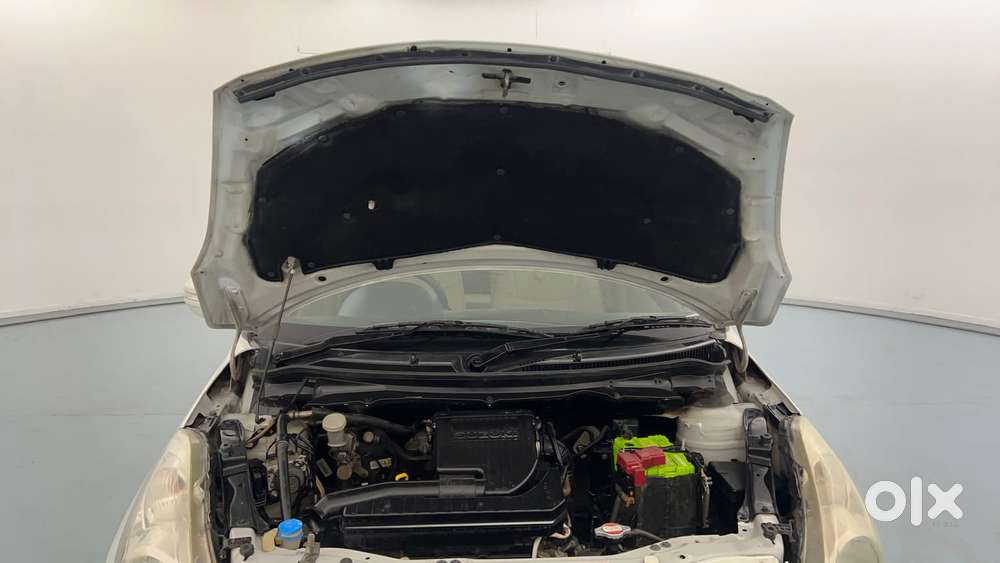 Maruti Suzuki Swift Dzire 1.2 Zxi, 2016, Petrol