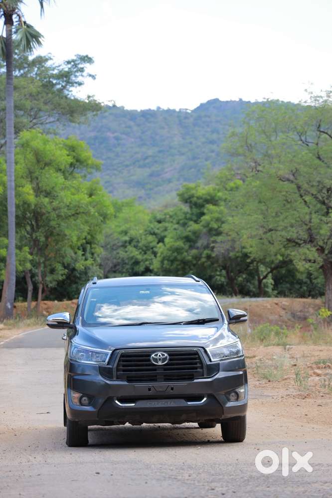 Toyota Innova Crysta 2017 Year