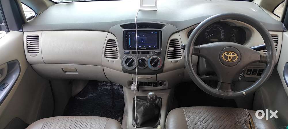 Toyota Innova 2.5 G (diesel) 7 Seater, 2011, Diesel