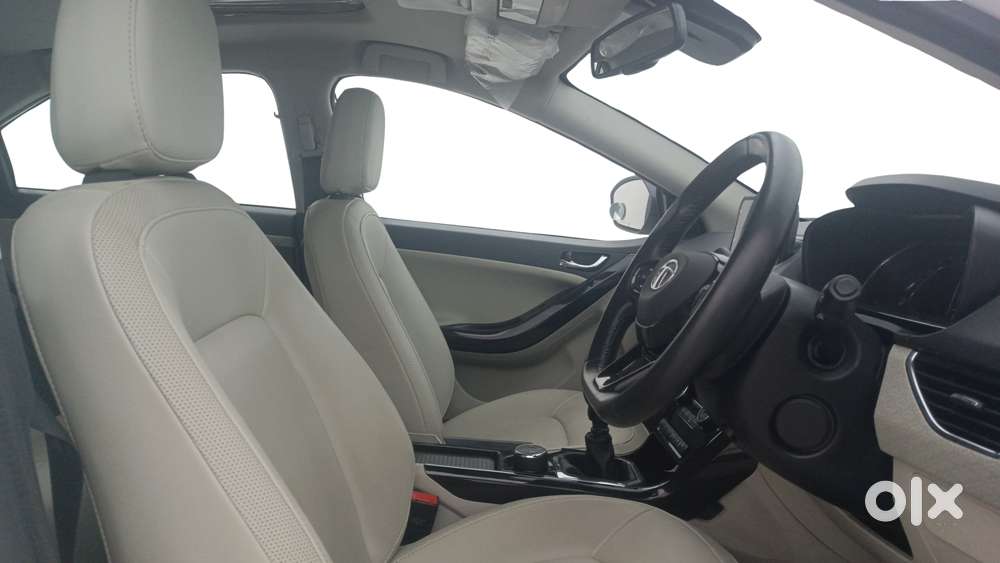 Tata Nexon 1.2 Revotron Xz Plus Premium, 2022, Petrol