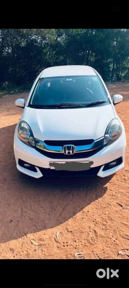 Honda Mobilio 2014 Diesel 80000 Km Driven
