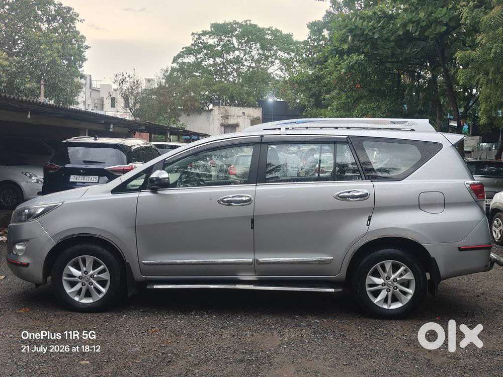 Toyota Innova Crysta 2.4 G Mt, 2019, Diesel