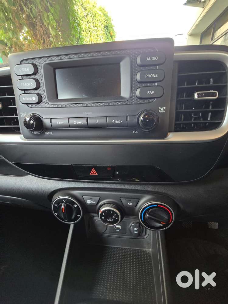 Hyundai Venue S Mt Turbo Gdi 1.0l, 2020, Petrol