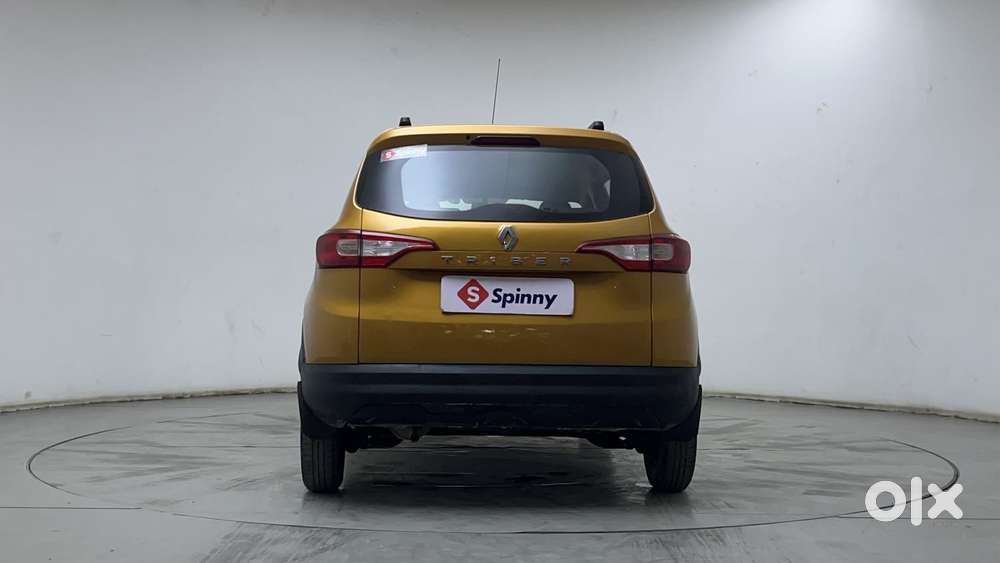 Renault Triber Rxl, 2022, Petrol