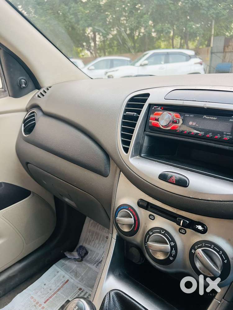 Hyundai I10 1.1l Irde Era Special Edition, 2011, Petrol