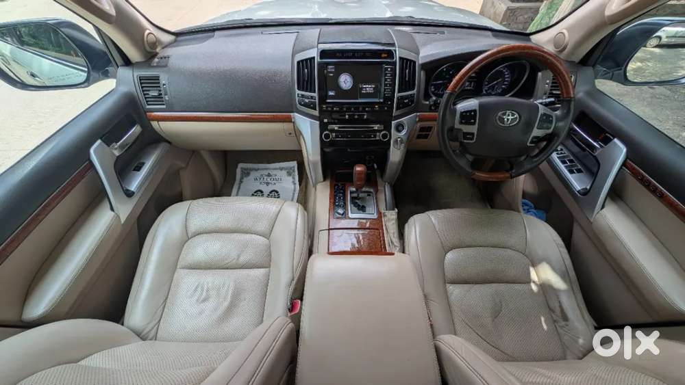 Toyota Land Cruiser [ ] 4.5 Vx Lc 200, 2015, Diesel