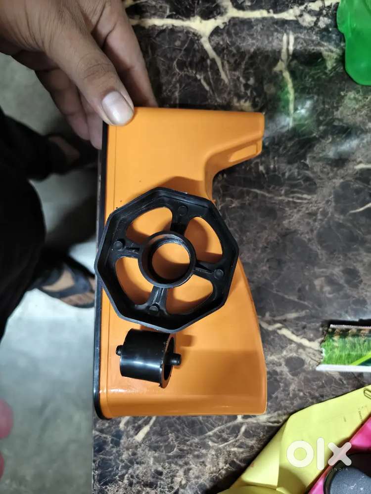 2 in 1 Cello tape Cutter. Brand New Condition. Art Company
