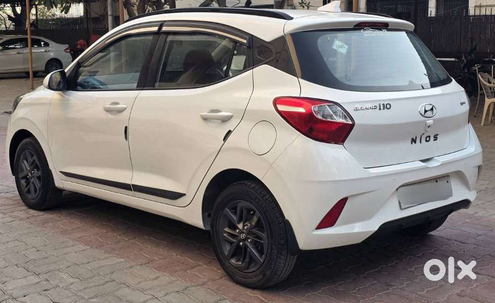 Hyundai Grand I10 Nios Sportz 1.2 Kappa Cng, 2022, Cng & Hybrids