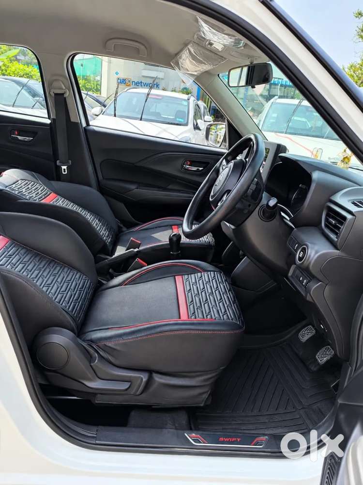 Maruti Suzuki Swift Vxi, 2024, Petrol