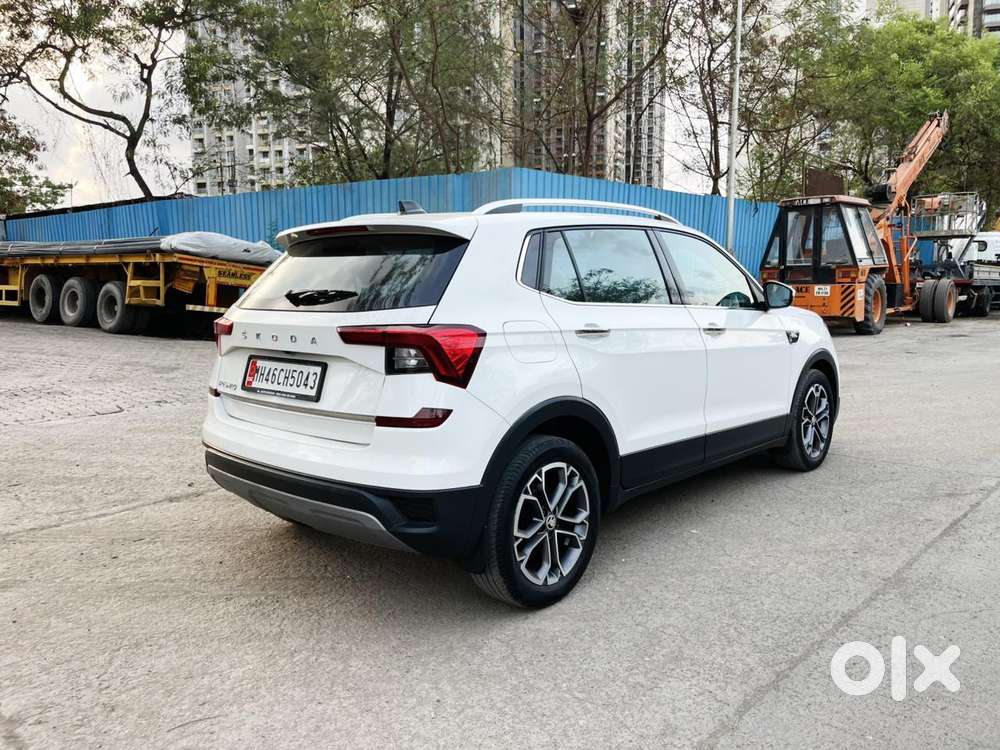 Skoda Kushaq 1.0 Tsi Style At (6 Airbags), 2023, Petrol