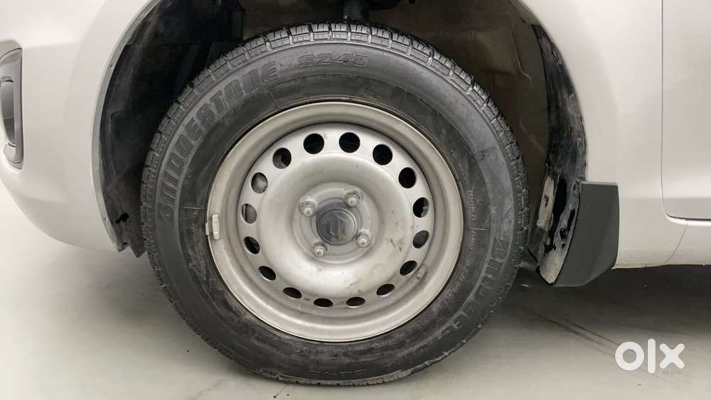 Maruti Suzuki Swift 1.2 Lxi (o), 2016, Petrol