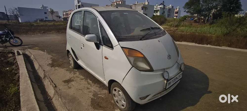 Tata Nano Genx Xt 2014