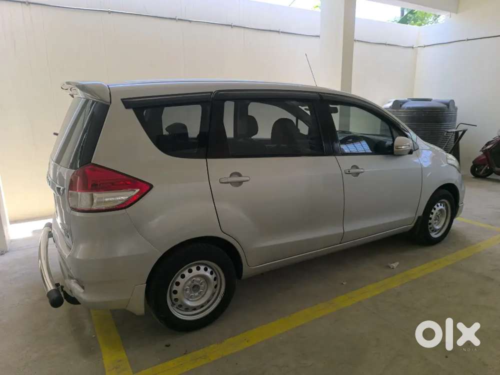 Maruti Suzuki Ertiga 2017 Petrol Well Maintained