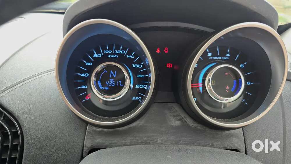 Mahindra Xuv500 Diesel 2019 Very Low Km