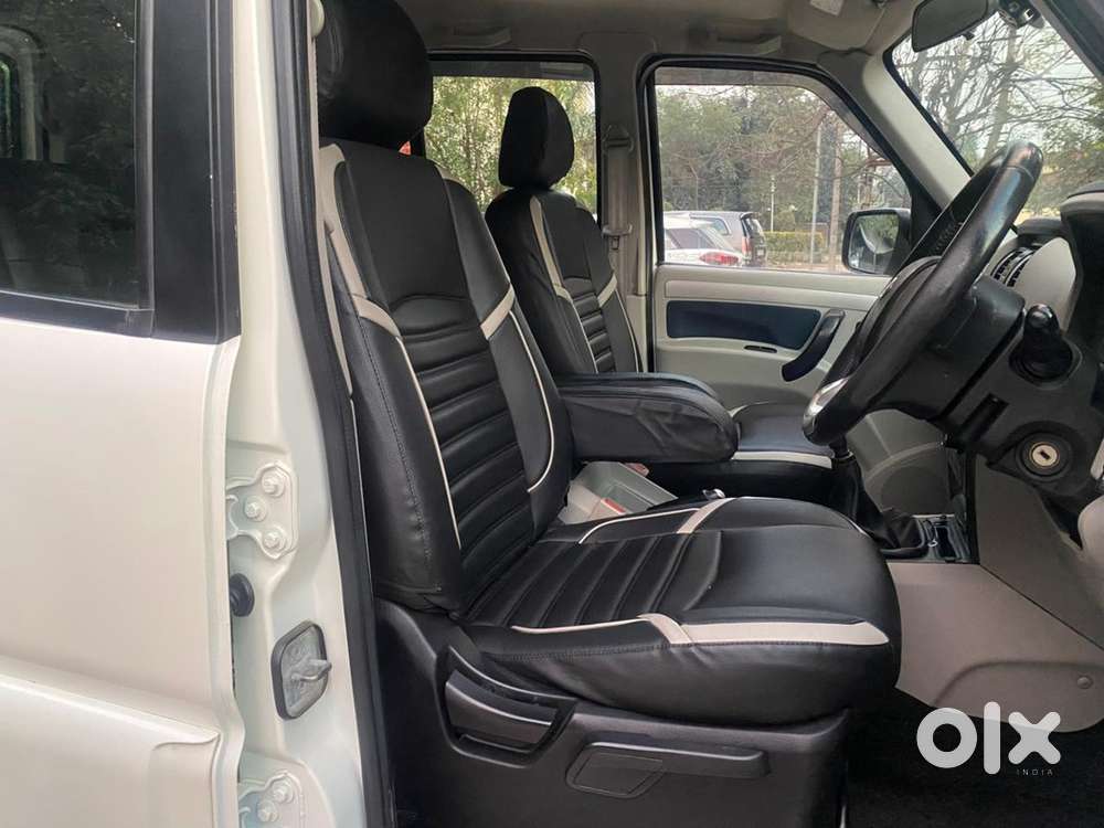 Mahindra Scorpio 2018 Diesel Manual Year