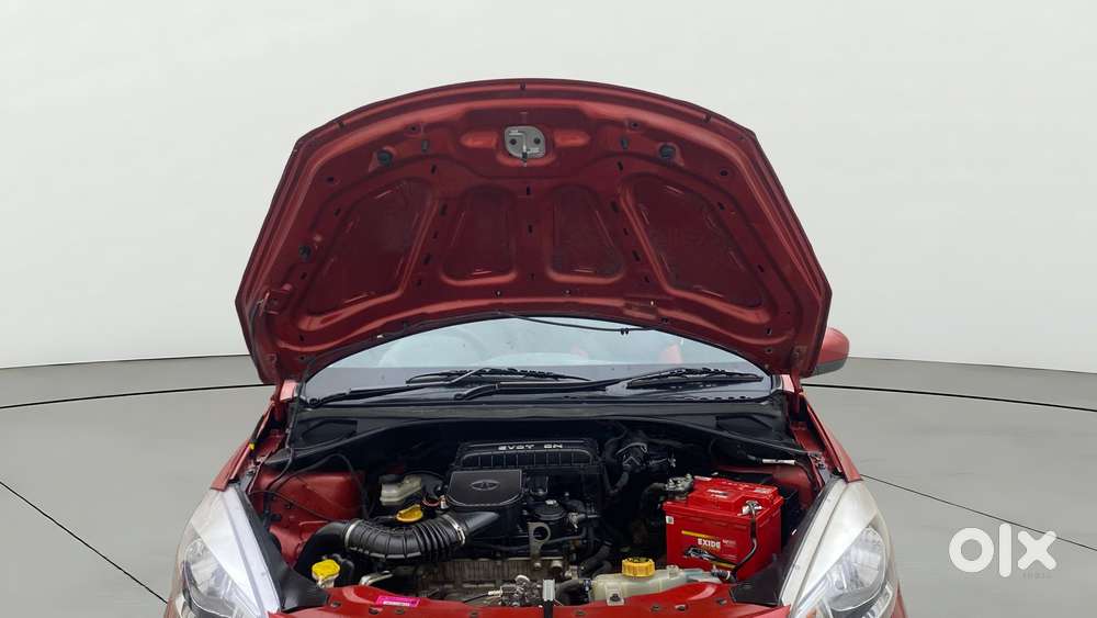 Tata Tiago 1.2 Revotron Xt, 2017, Petrol