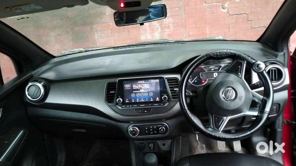 Nissan Kicks Xv Petrol 2019