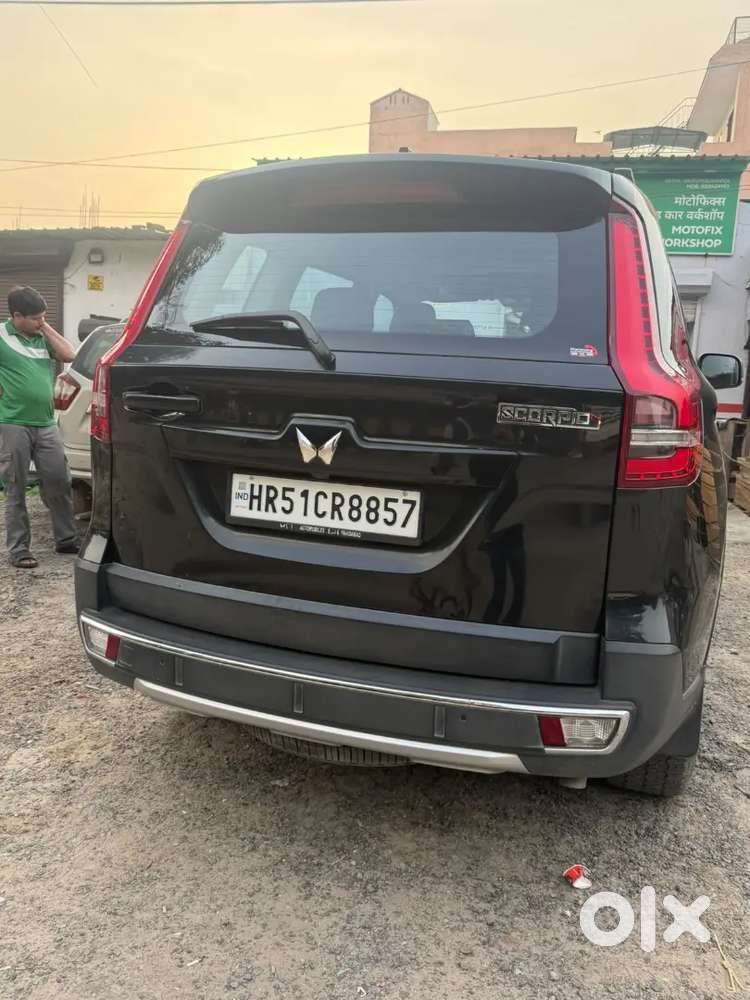 Scorpio Black Colour