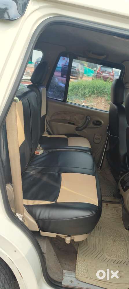 Mahindra Scorpio S8, 2006, Diesel