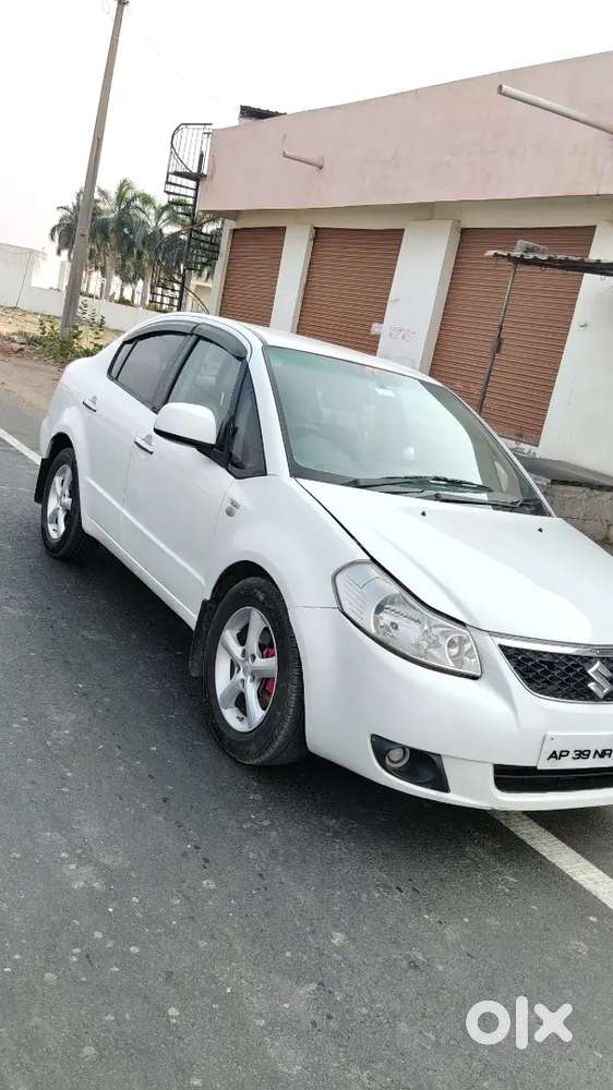 Maruti Suzuki Sx4 2012